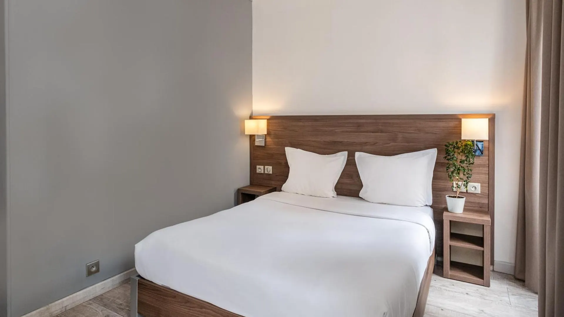 La Perle Montparnasse Hotel
