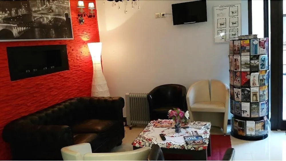 蒙帕纳斯拉佩勒酒店 酒店